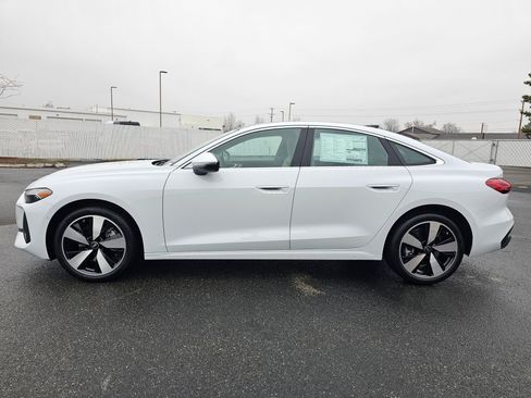 New 2025 Audi A5 2.0T Prestige image 4