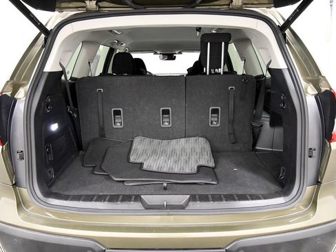 Used 2025 Subaru Ascent Premium AWD/4WD image 7