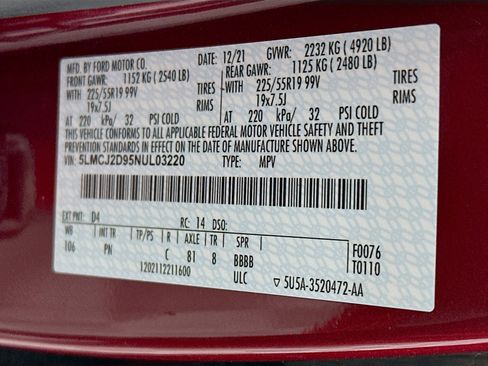 Used 2022 Lincoln Corsair Reserve w/ Equipment Group 201A image 12