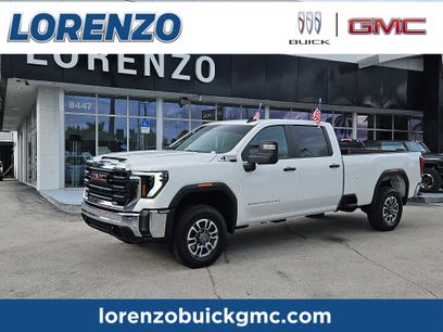 Used 2025 GMC Sierra 3500 Pro w/ 1SA Pro Safety Plus Package