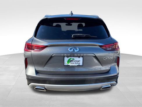 Used 2019 INFINITI QX50 Essential w/ Sensory Package image 7