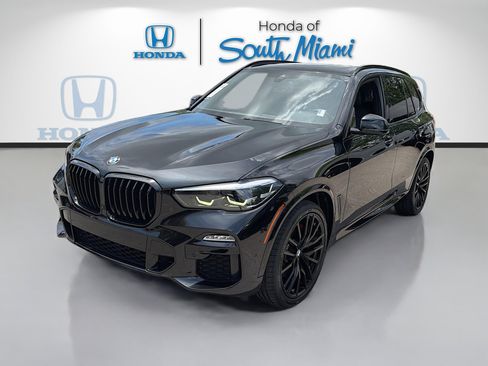 Used 2021 BMW X5 sDrive40i w/ M Sport Package RWD image 3