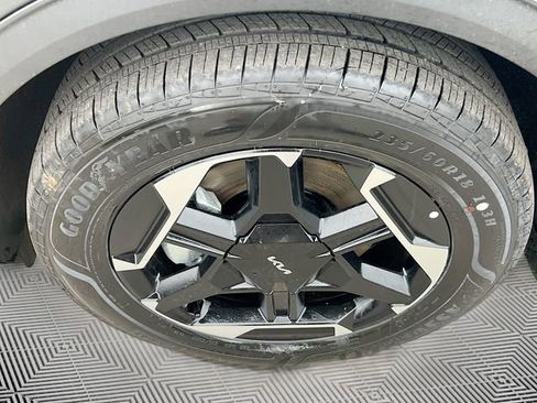 New 2026 Kia Sportage S image 30