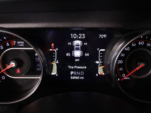 Used 2022 Jeep Gladiator Mojave w/ Cold Weather Group image 4