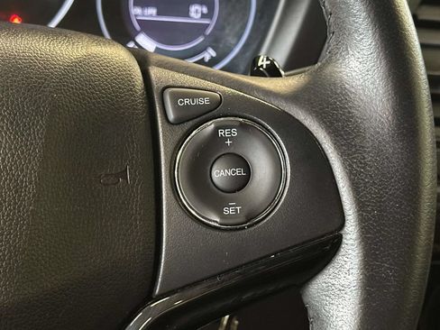 Used 2020 Honda HR-V Sport image 23