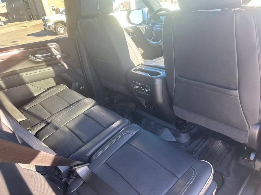 Certified 2025 GMC Yukon Elevation AWD/4WD image 23