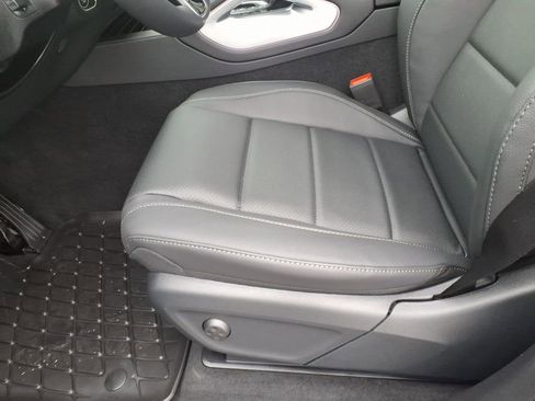 New 2026 Mercedes-Benz GLE 450 4MATIC image 15