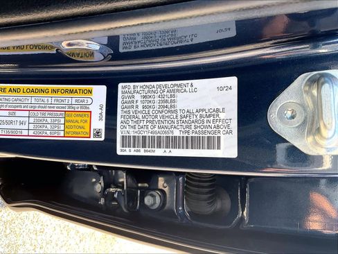 Used 2025 Honda Accord SE image 35