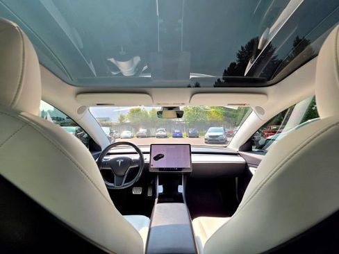 Used 2019 Tesla Model 3 RWD image 47