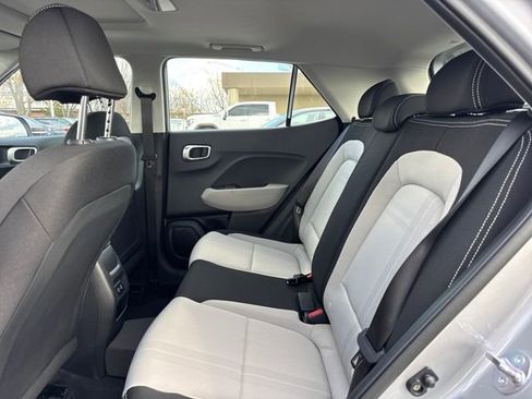 New 2026 Hyundai Venue SEL FWD image 9