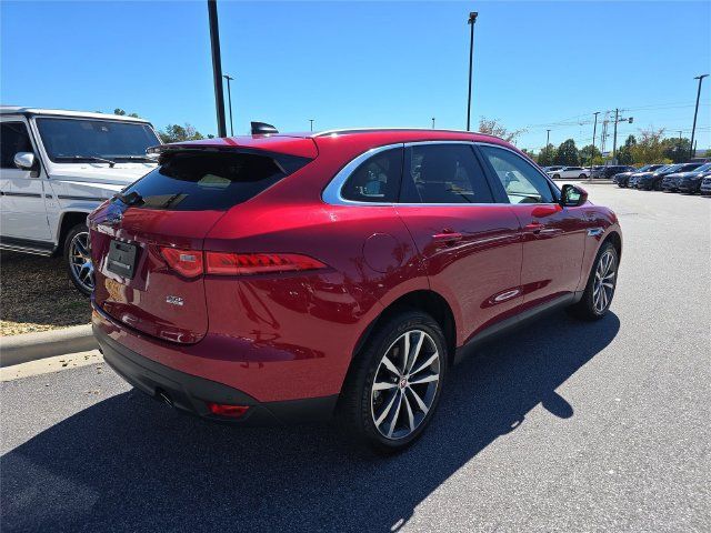 Used 2020 Jaguar F-PACE Prestige AWD/4WD image 3