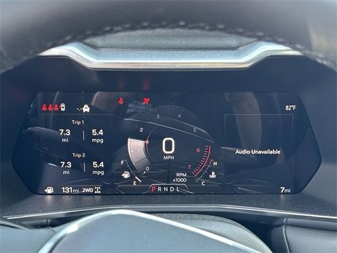 New 2026 GMC Canyon Elevation w/ Convenience Package image 15