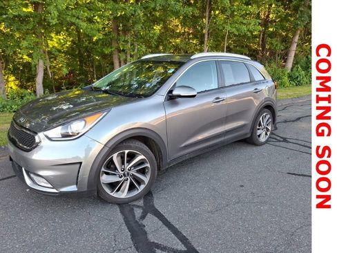Used 2018 Kia Niro Touring FWD image 1