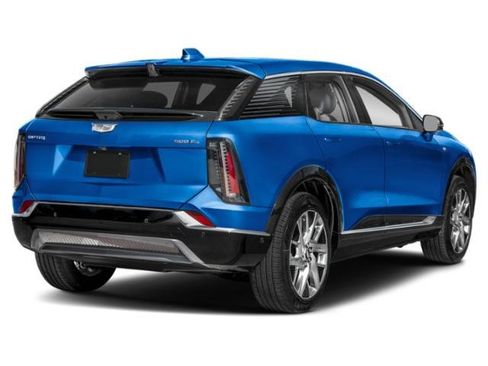 New 2026 Cadillac Optiq Luxury 2 w/ LPO, Floor Liner Package AWD/4WD image 2