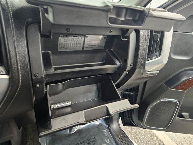 Used 2014 GMC Sierra 1500 SLT w/ SLT Preferred Package AWD/4WD image 30
