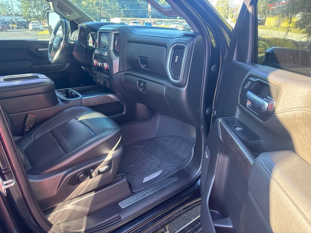 Used 2022 GMC Sierra 3500 Denali AWD/4WD image 15