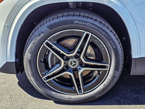 New 2025 Mercedes-Benz GLA 250 4MATIC image 7