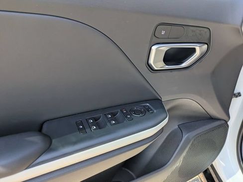 Used 2025 Kia K4 GT-Line w/ GT-Line Sunroof Package FWD image 24
