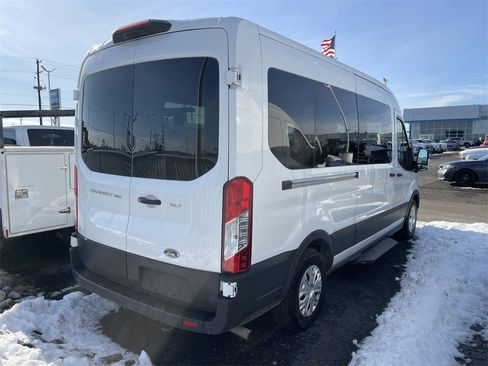 Used 2023 Ford Transit 350 XLT image 10