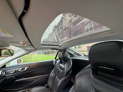Used 2018 Mercedes-Benz SL 550 image 71