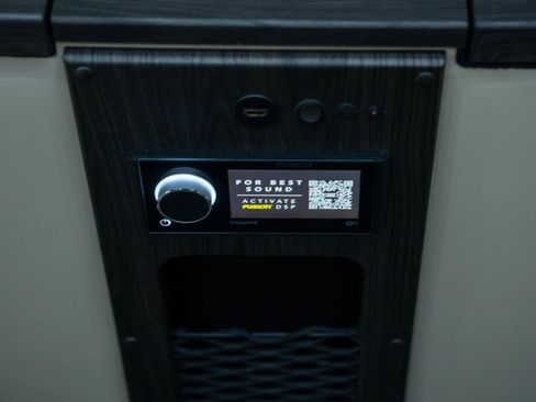 Used 2024 Mercedes-Benz Sprinter 3500 image 24