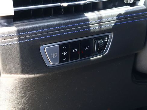 Certified 2026 Cadillac Escalade IQL Luxury AWD/4WD image 30