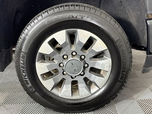 Used 2024 Chevrolet Silverado 2500 Custom w/ Custom Convenience Package AWD/4WD image 29