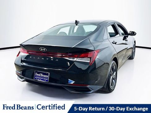 Certified 2023 Hyundai Elantra SEL image 11