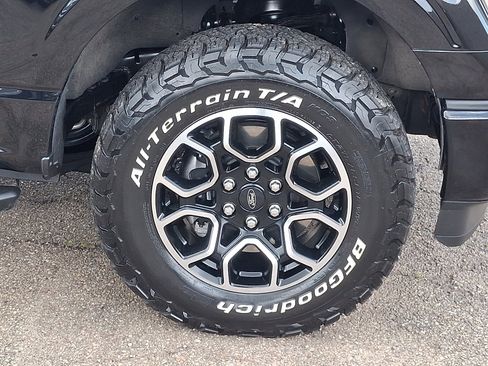 Used 2021 Ford F150 XLT w/ Equipment Group 302A High AWD/4WD image 8