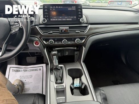 Used 2018 Honda Accord EX-L image 17