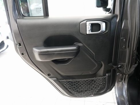 Used 2019 Jeep Wrangler Unlimited Sport S image 43