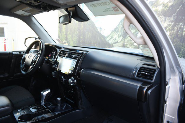 Certified 2023 Toyota 4Runner TRD Off-Road AWD/4WD image 24