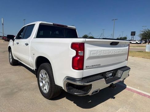 Used 2025 Chevrolet Silverado 1500 LTZ w/ Z71 Off-Road Package AWD/4WD image 7