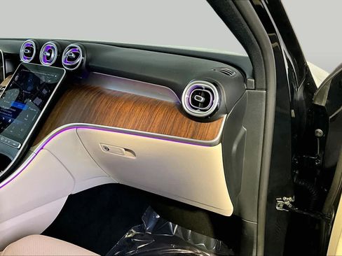 Certified 2026 Mercedes-Benz GLC 300 4MATIC image 19