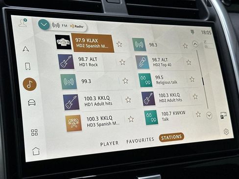 New 2026 Land Rover Discovery S AWD/4WD image 23
