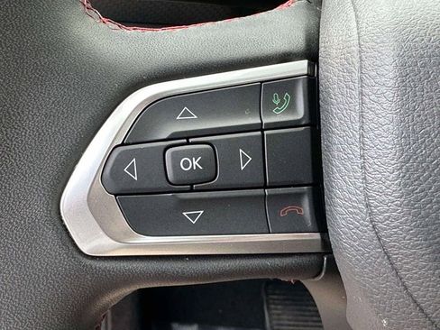 Used 2024 Jeep Compass Trailhawk image 21