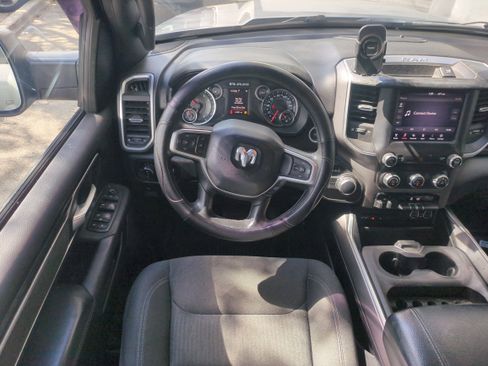 Used 2019 RAM 1500 Big Horn image 18