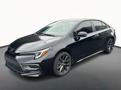 Used 2024 Toyota Corolla XSE image 7