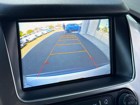 Used 2017 Chevrolet Tahoe LT image 27