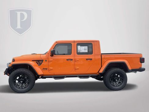 New 2025 Jeep Gladiator Sport w/ Premium Package AWD/4WD image 5