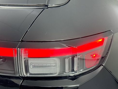 Certified 2024 Honda Prologue EX image 32