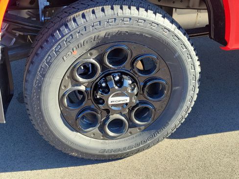 New 2026 Ford F250 Lariat w/ Black Appearance Package image 5