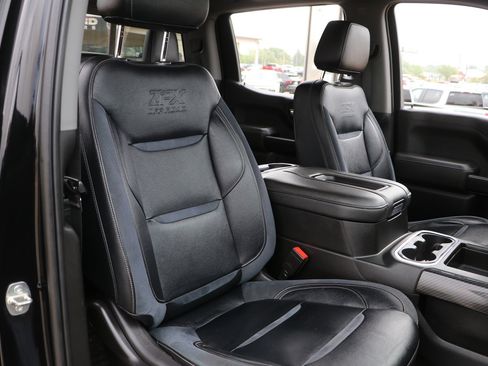 Used 2021 Chevrolet Silverado 1500 RST w/ Convenience Package II AWD/4WD image 34