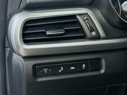 Certified 2021 Kia Telluride LX image 10