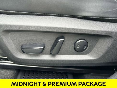 Used 2023 Nissan Rogue SV w/ SV Premium B Package AWD/4WD image 17