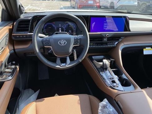 New 2026 Toyota Crown Signia AWD/4WD image 9