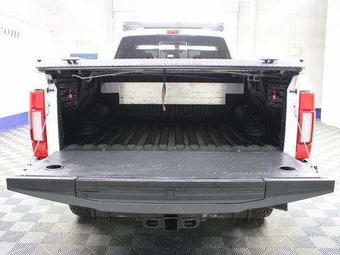 Used 2021 Ford F250 Lariat image 44