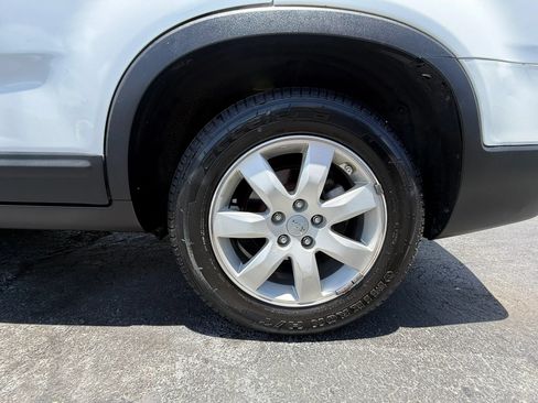 Used 2013 Kia Sorento LX AWD/4WD image 27