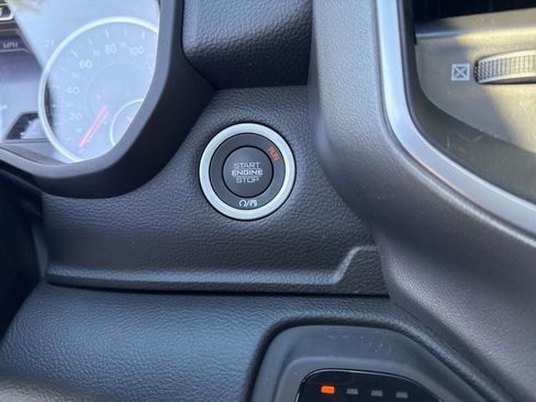 New 2026 RAM 1500 4x4 Crew Cab image 16