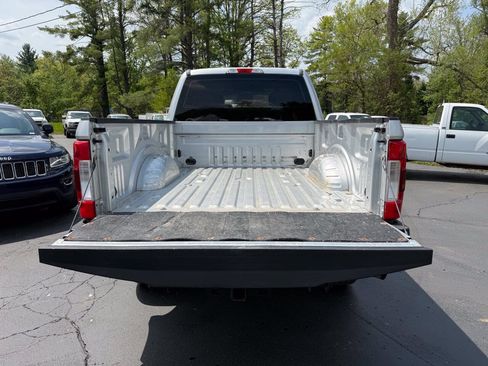 Used 2019 Ford F250 XL w/ Power Equipment Group AWD/4WD image 10